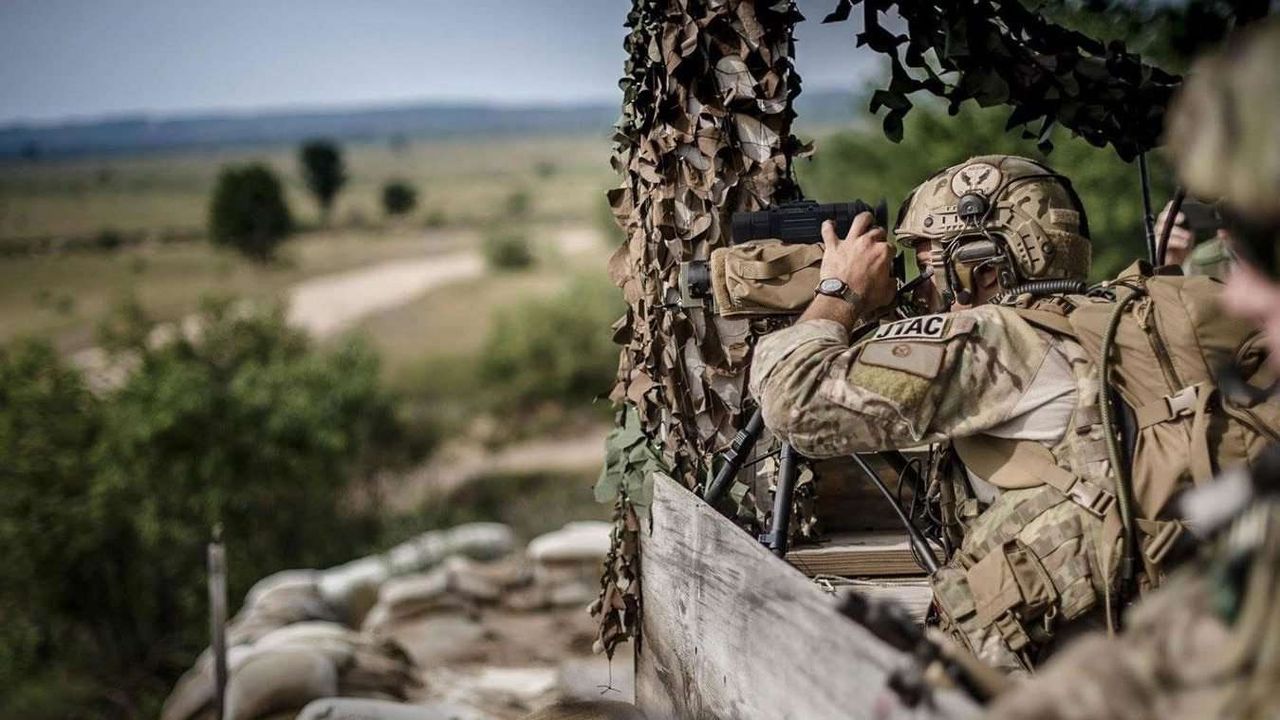 Leonardo will provide Laser Target Designator Type 163 to Australia