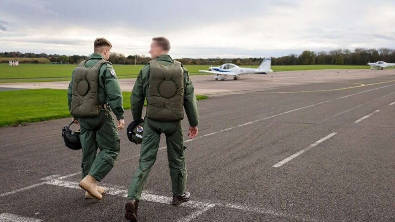 Ukrainian pilots learn to fly F-16 fighter jets after completing basic training in the UK