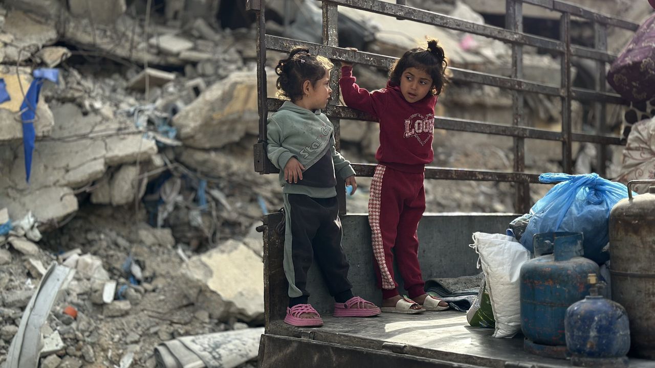 Gaza's death toll reaches 50,700 amid ongoing Israeli attacks