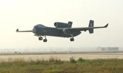 China’s Jiu Tian “airborne UAV carrier” completes maiden flight