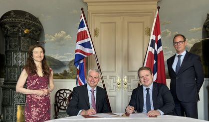 Nammo and BAE Systems sign munitions agreement