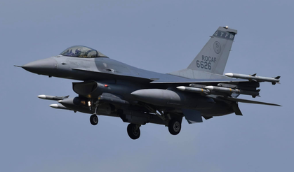 Taiwan F-16s test-fire AIM-120 AMRAAM missiles