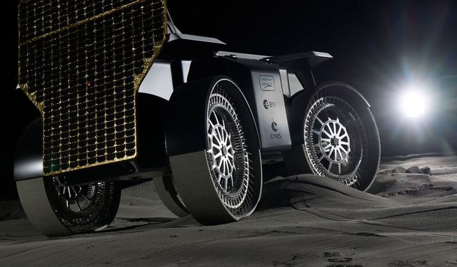 MONA LUNA rover completes 1st driving trials at ESA’s LUNA facility