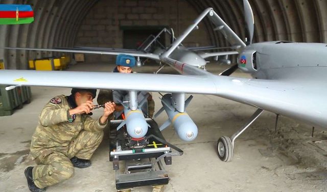 The Azerbaijani army conducted drills with Turkish made Bayraktar SİHAs