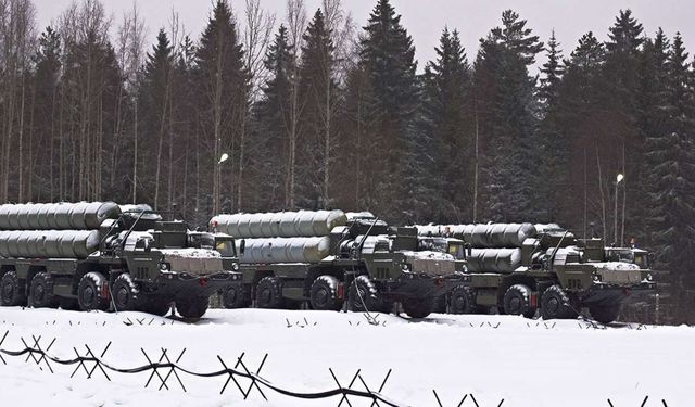 Russia sends S-400 air defense systems to Belarus for joint military drill