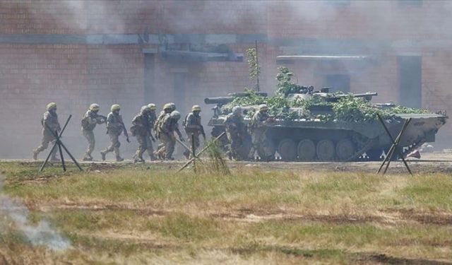 Ukraine's Minister of Defense announces military drill amid Russia-Belarus joint exercises