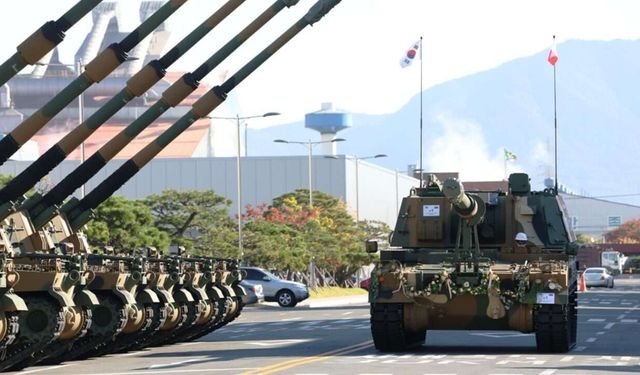 Hanwha rolls out 24 ‘K9PL’ howitzers for Poland