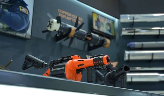 Repkon Defense exhibited its automatic and drum grenade launcher at IDEX 2023