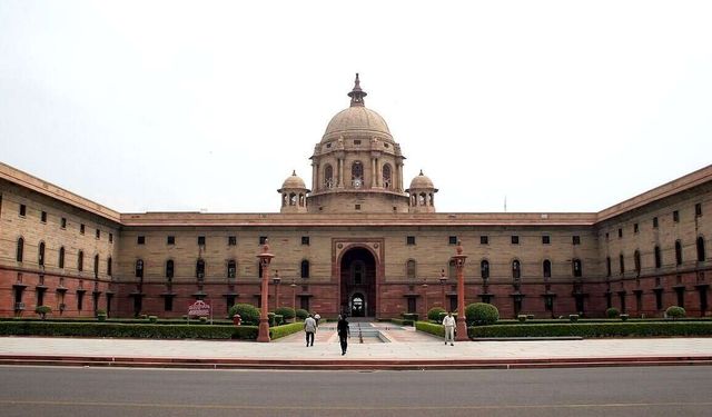 Indian Defense Ministry signs contract for Digital Coast Guard project