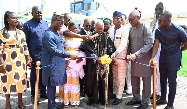Damen Shipyards hands over twin ASD Tugs 2813 to the Ghana Ports and Harbours Authority