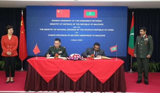 Maldives signs military aid pact with China