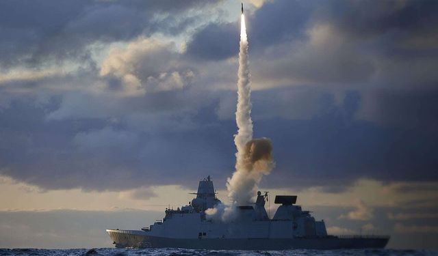 RTX wins $344 million contract to modernize electronics unit for missile development program