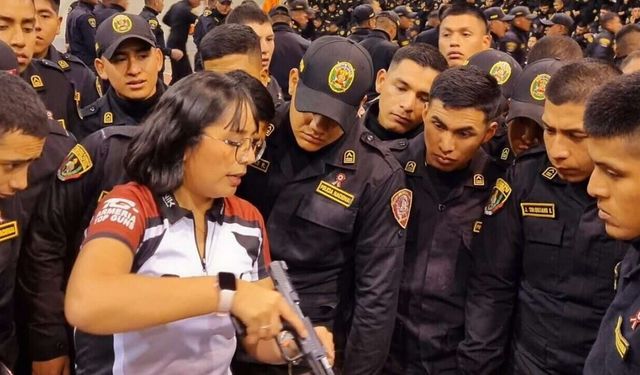 Turkish firearms pioneer CANiK introduces products to Peruvian police