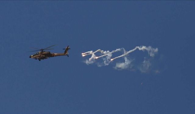 Poland inks $10B deal to purchase 96 Apache attack helicopters from US