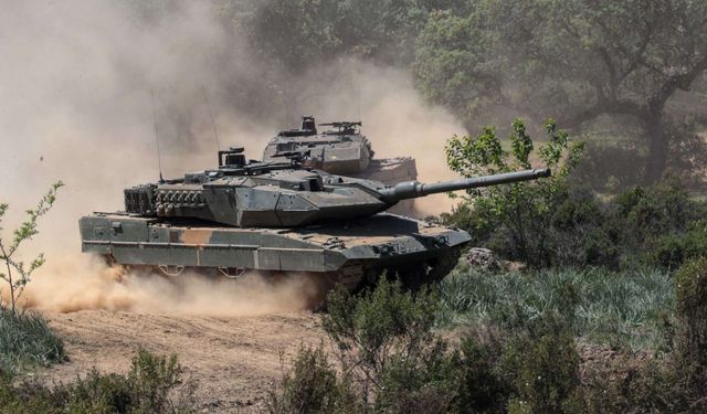 Indra and Rheinmetall expand cooperation on Leopard 2E modernization
