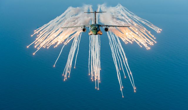 Embraer highlights KC-390 at SOF Week 2025