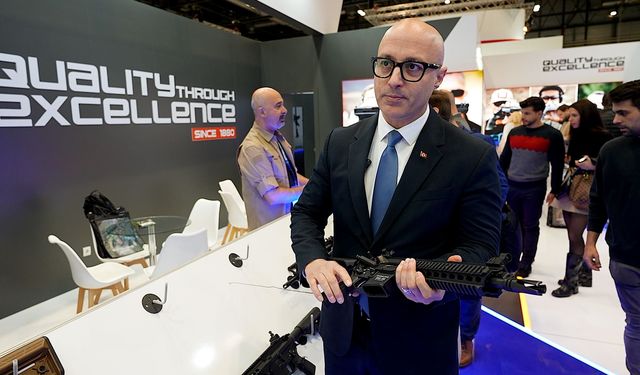 SARSILMAZ introduced new models at FEINDEF, drawing significant attention