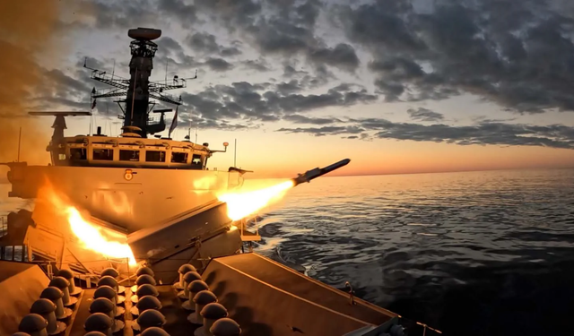 UK Royal Navy conducts first test firing of Naval Strike Missile