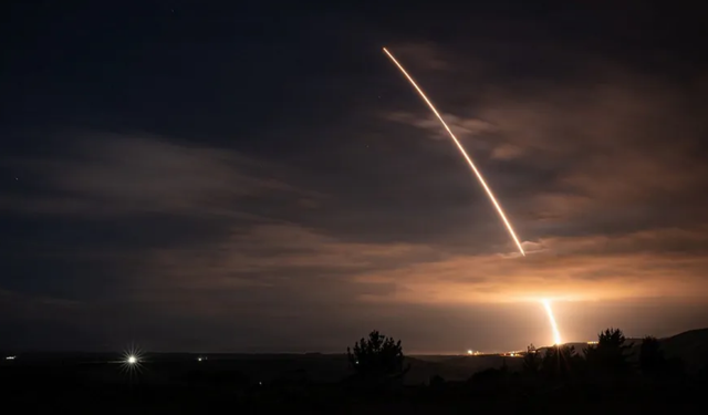 U.S. conducts test launch of Minuteman III intercontinental ballistic missile