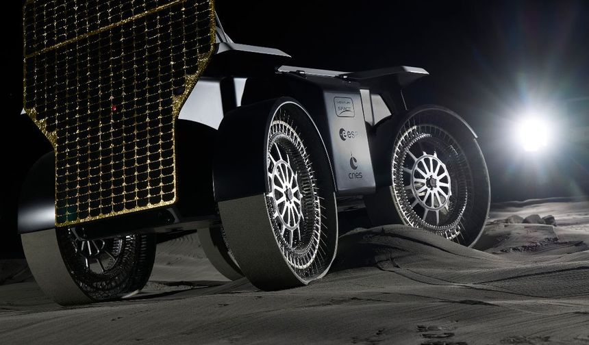 MONA LUNA rover completes 1st driving trials at ESA’s LUNA facility