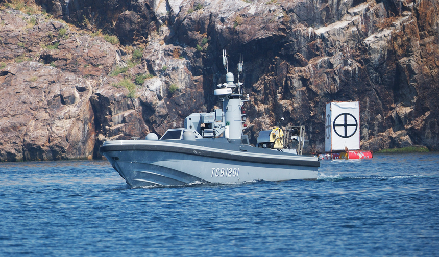 Turkish USV SANCAR successfully carries out live-fire test