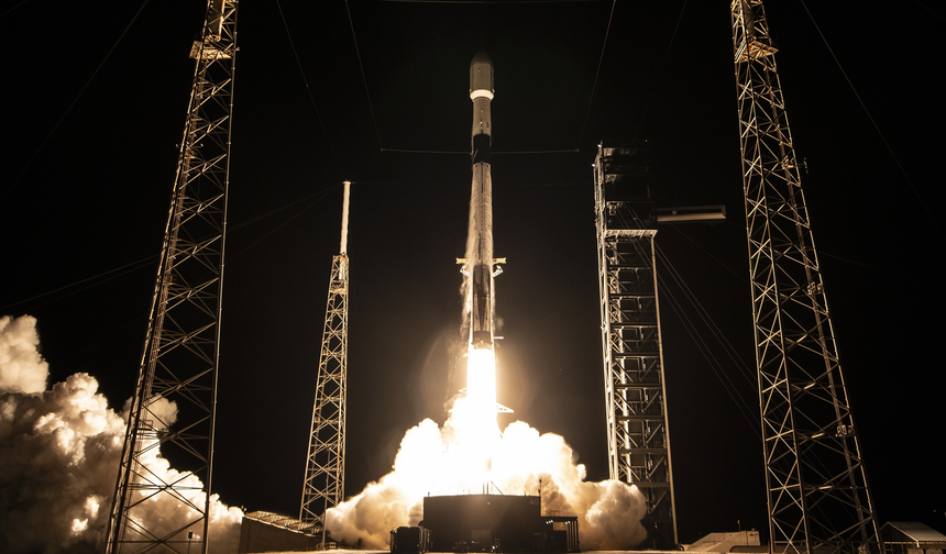 Spain launches second secure communications satellite from U.S.