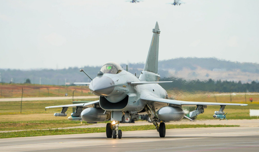 Indonesia confirms purchase of Chinese J-10C Fighters